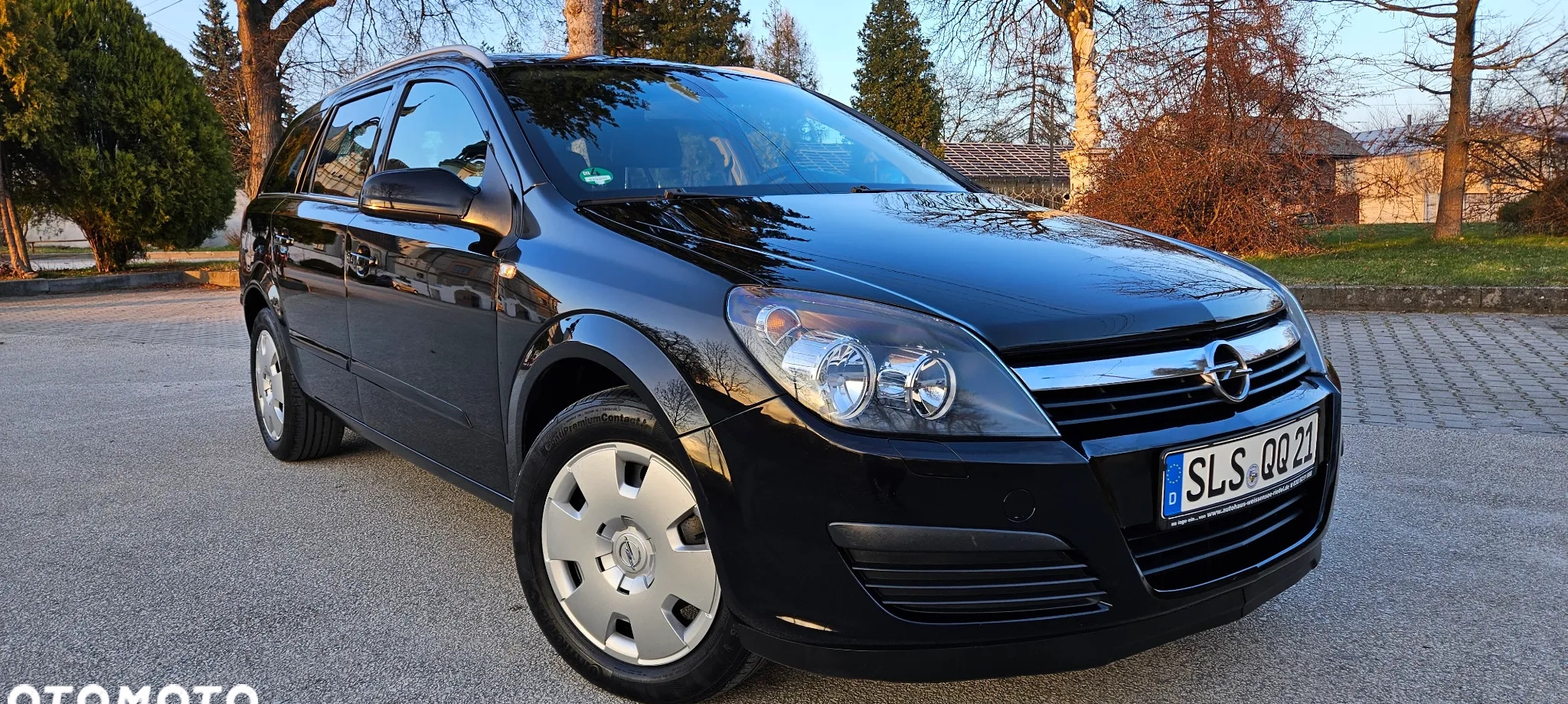 Opel Astra cena 14500 przebieg: 178960, rok produkcji 2007 z Szczebrzeszyn małe 137